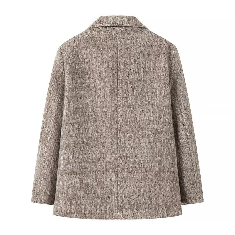 Ladies short blazer coat made of wool blend with bouclé structure and flap pockets Fashion Glam