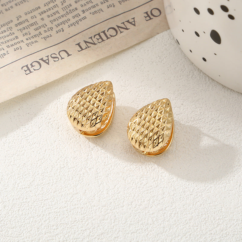 Women's Ear Clips with Elegant Pattern Fashion Glam
