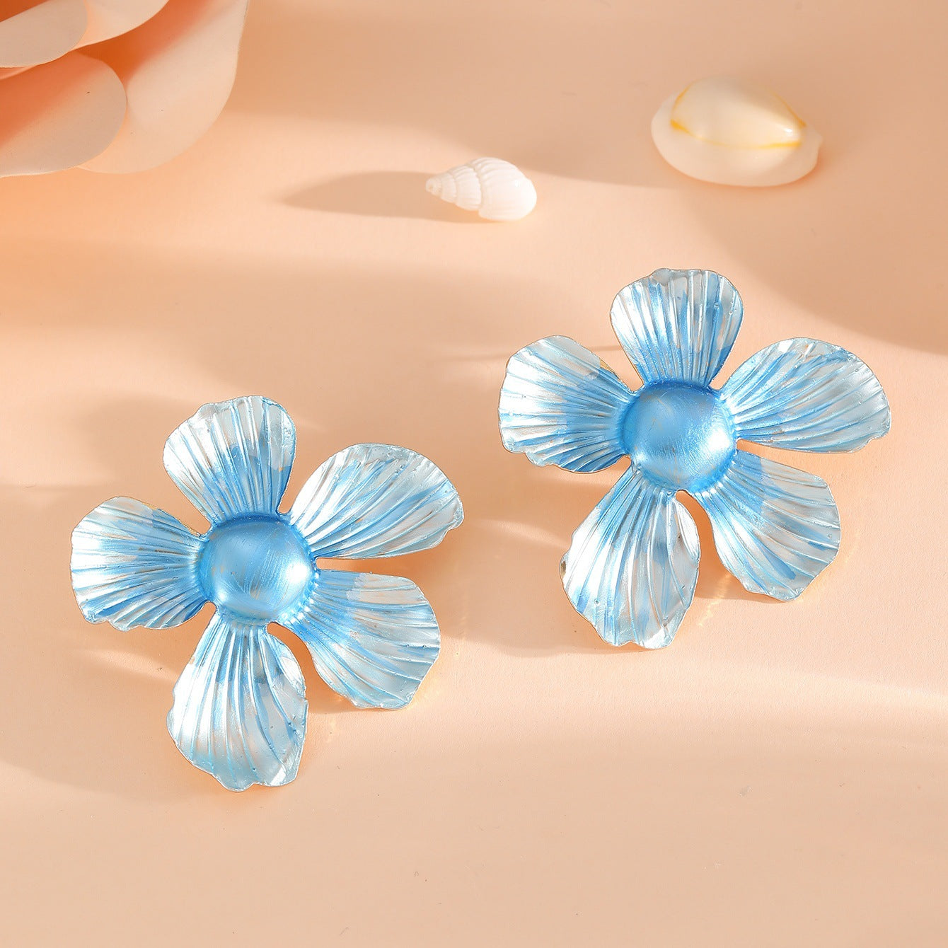 Women's Hair Clips in Artistic Flower Motif Fashion Glam