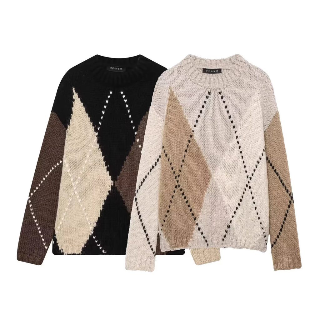 Women Chunky Knit Argyle Sweater with Oversized Cut and Ribbed Collar Fashion Glam