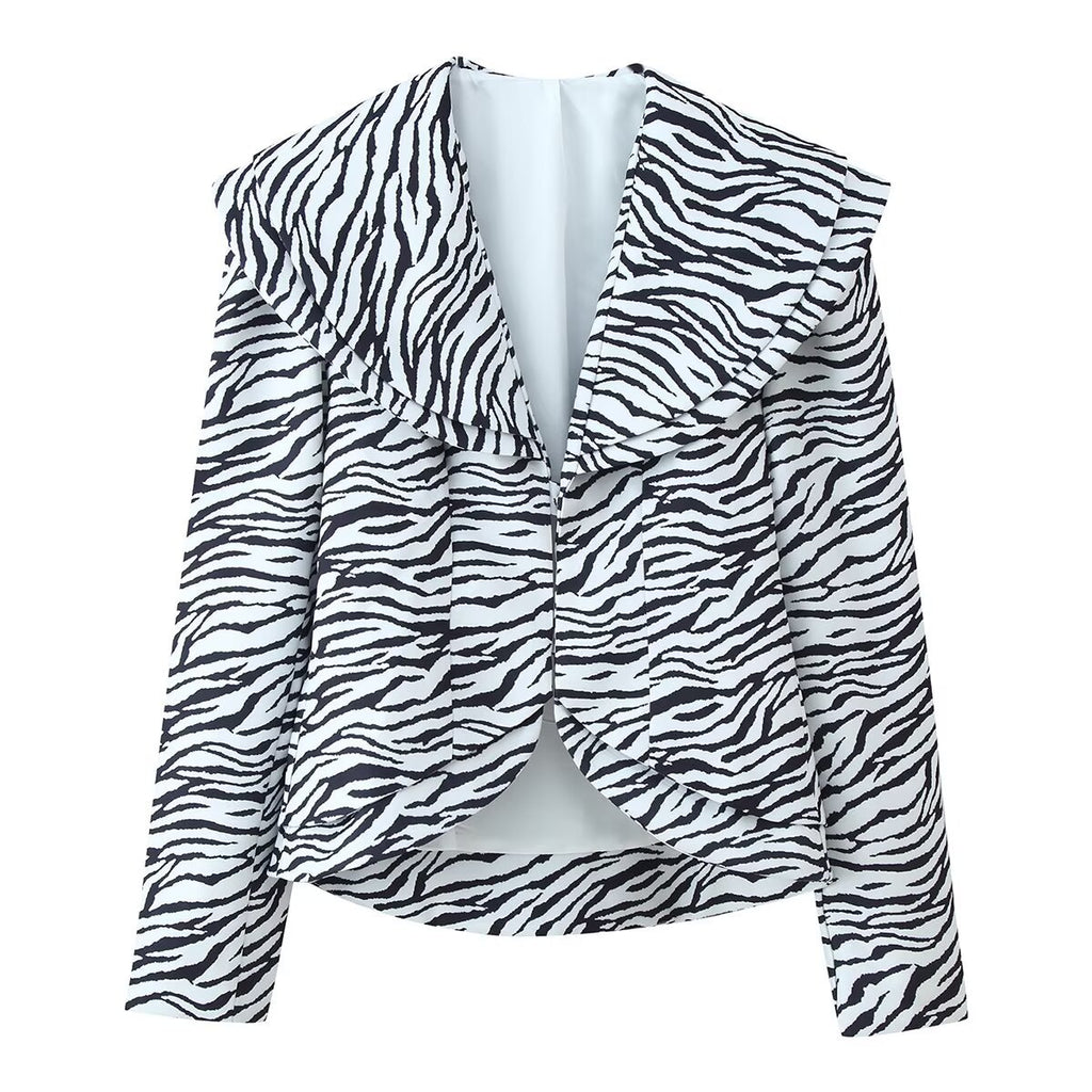 Women's Short Blazer with Oversized Shawl Collar and Zebra Print Fashion Glam
