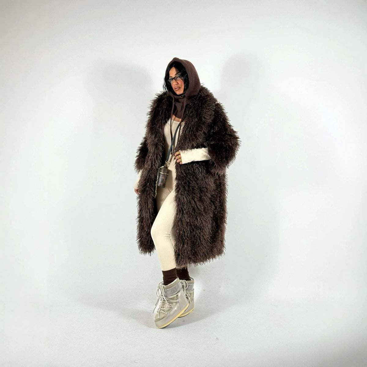 Women's Maxi Long Faux Fur Coat with Long Pile and Oversized Silhouette Fashion Glam