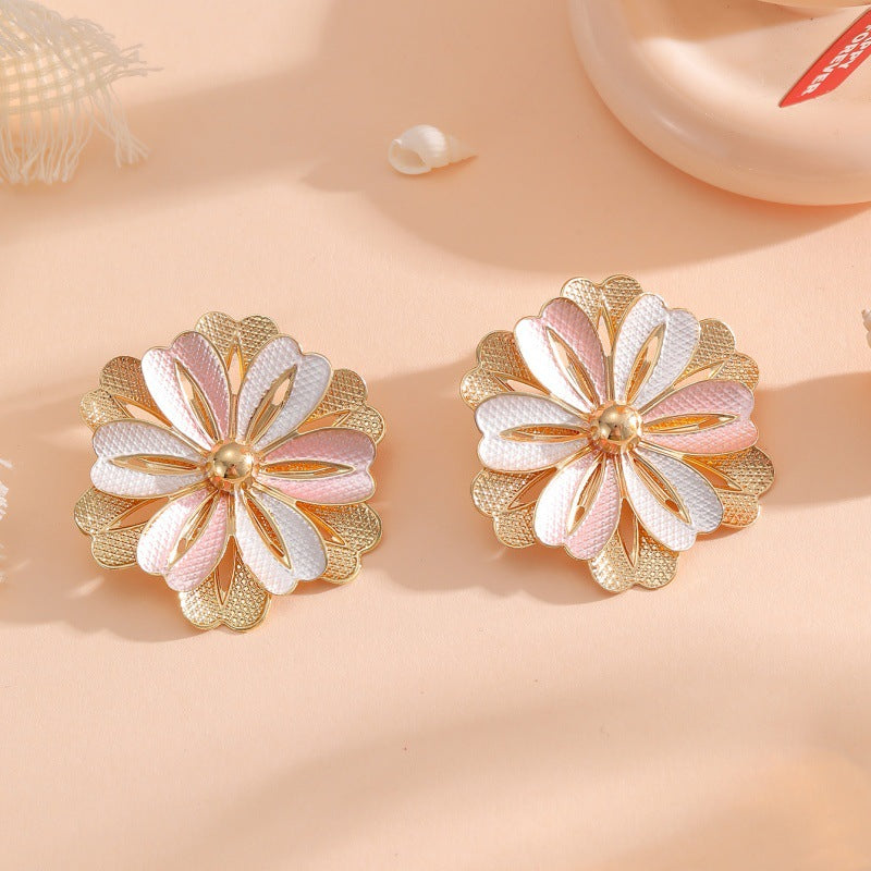 Ladies Hair Clips with Artistic Flower Design Fashion Glam