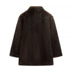 Women's short coat made of luxurious synthetic fur with straight cut Fashion Glam
