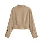 Women's short jacket with shirt collar and figure-flattering darts Fashion Glam