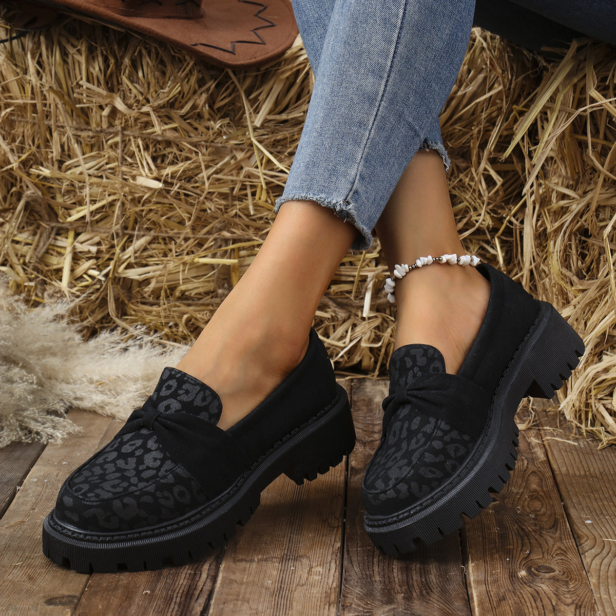 Women's Chunky Loafer with Decorative Knot Bow and Leopard Tip Fashion Glam