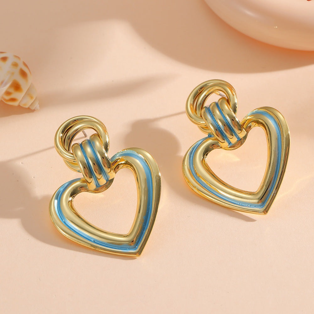 Women’s earrings in modern heart design Fashion Glam