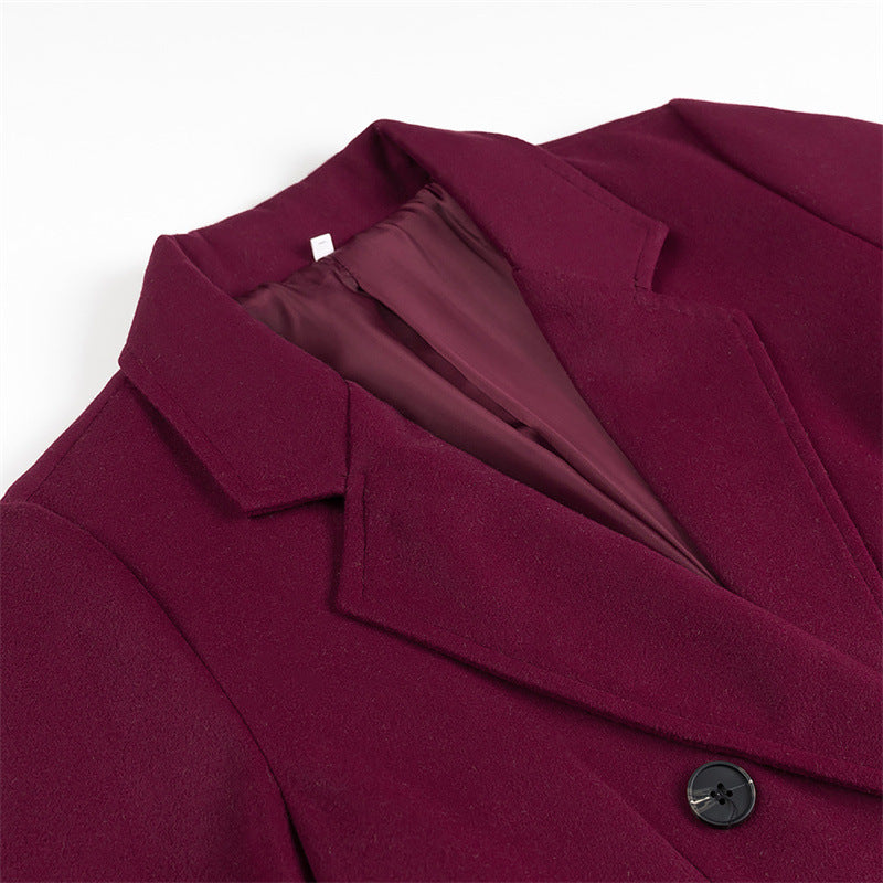 Ladies Double-breasted tailored wool blend coat with lapel collar and flap pockets Fashion Glam