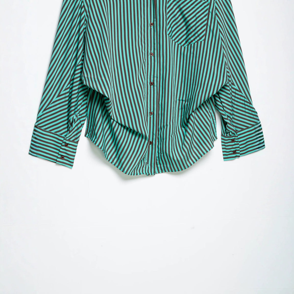 Women's Striped Oversized Shirt Blouse with Chest Pocket and Wide Cuffs Fashion Glam