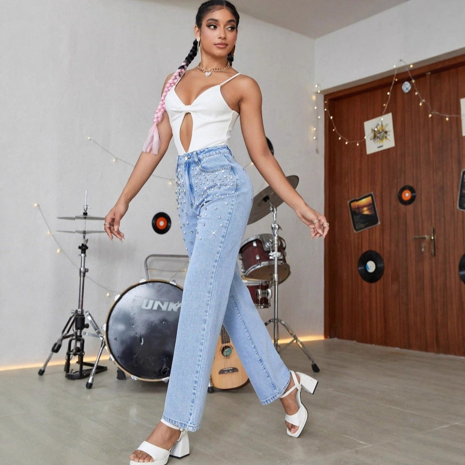 Women’s jeans with pearl appliqué, high waist and straight leg Fashion Glam