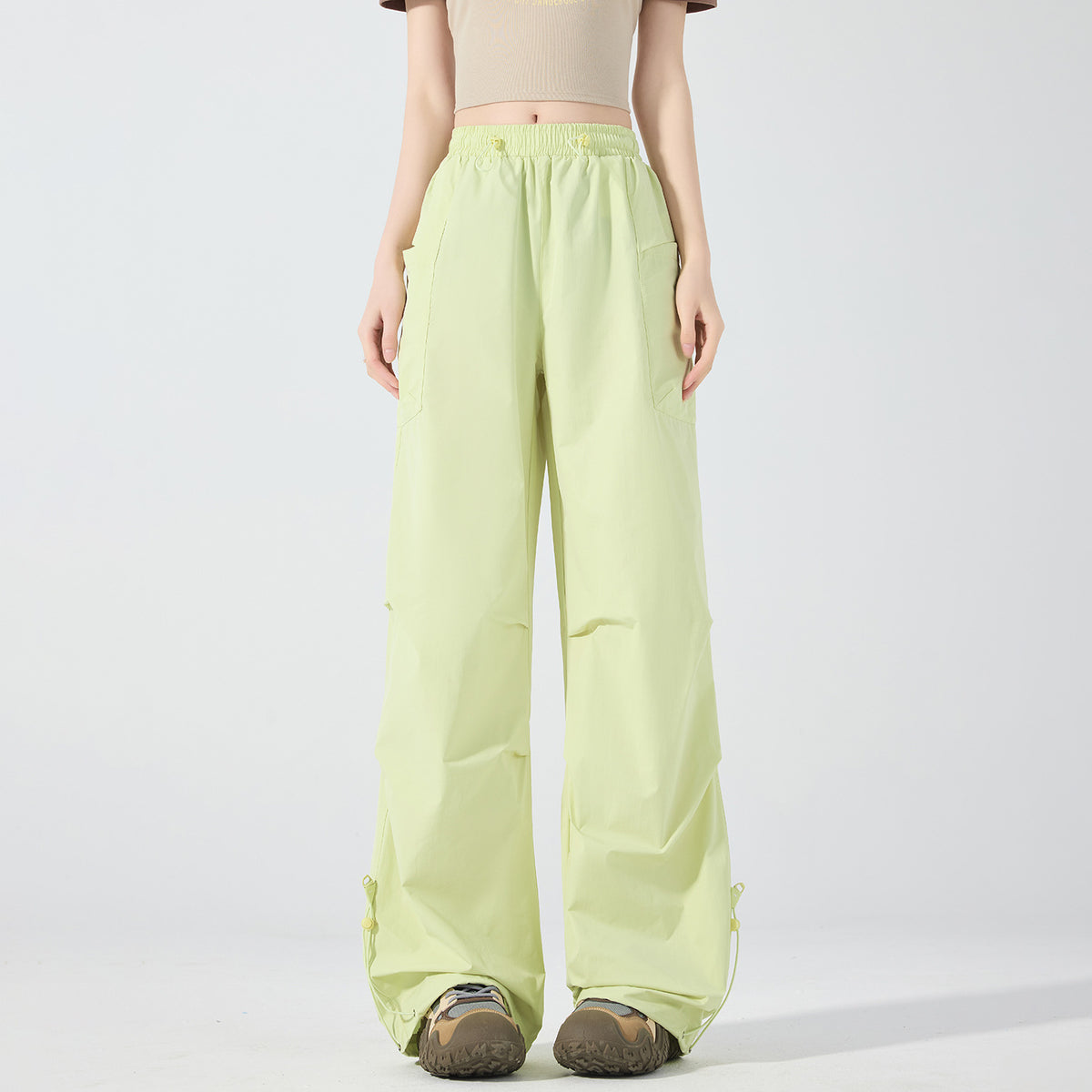 Women's Wide Technical Cargo Pants with Drawstring Waistband, Adjustable Hem, and Multifunctional Pockets Fashion Glam