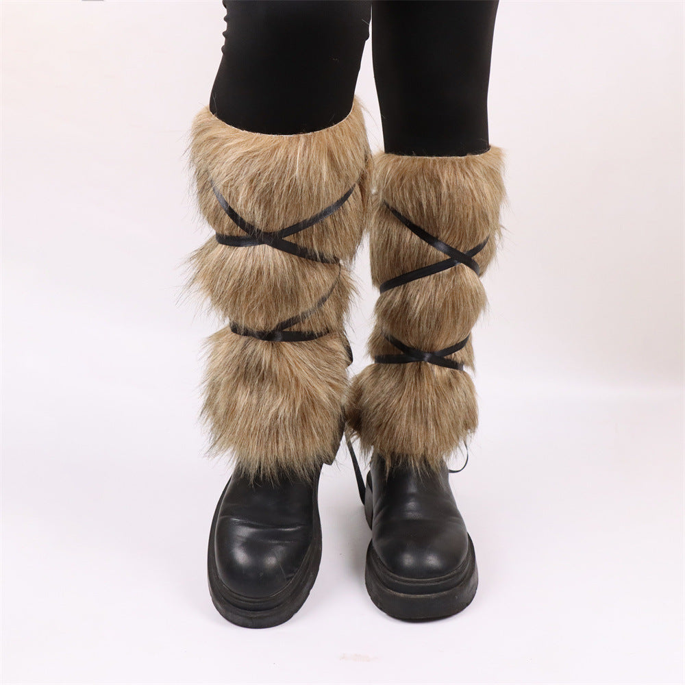 Ladies high-pile leg warmers with faux fur look and wrap straps Fashion Glam