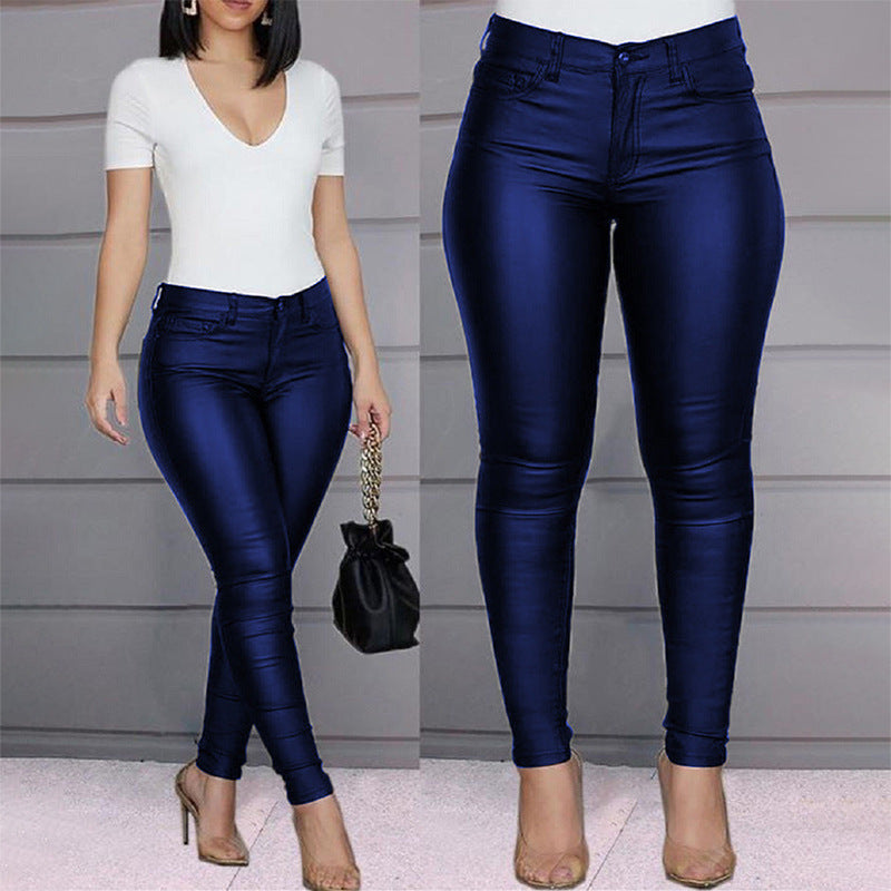 Ladies figure-hugging high-waist faux leather pants in skinny cut with five-pocket Fashion Glam