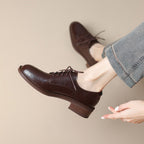 Women Classic Lace-up Shoes Made of Leather Fashion Glam