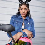 Women's cropped fitted denim jacket with zipper and raw hem Fashion Glam