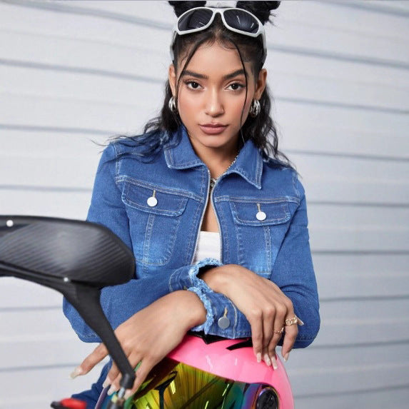 Women's cropped fitted denim jacket with zipper and raw hem Fashion Glam