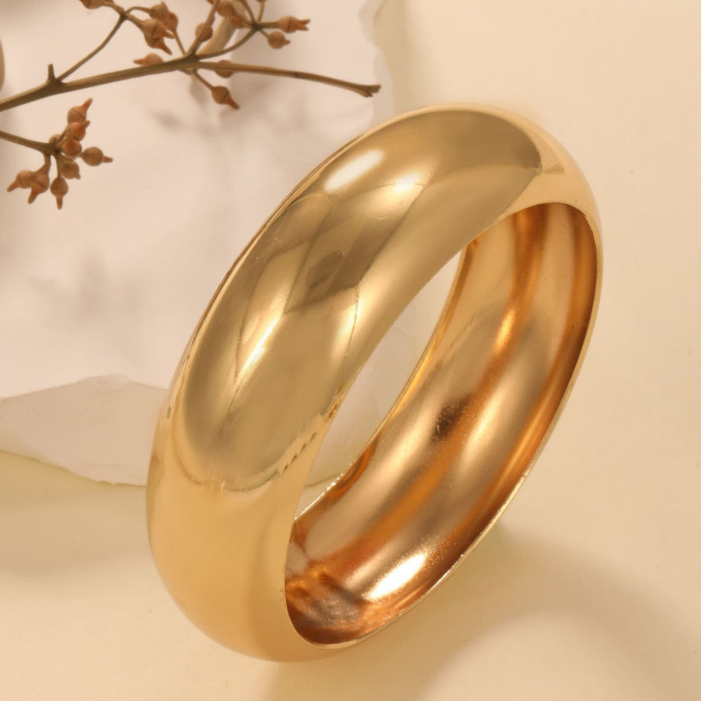 Women's Wide Gold Bracelet Fashion Glam