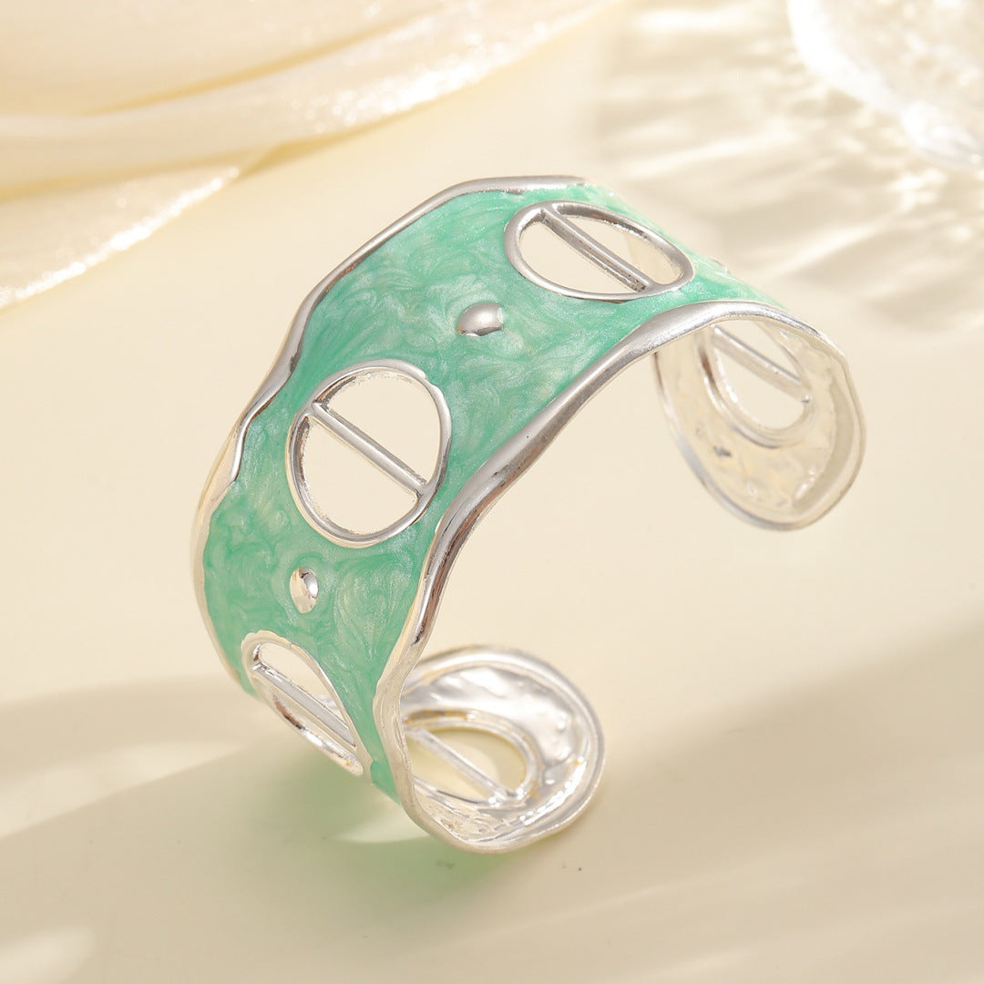 Women Open Bangle with Modern, Transparent Design Fashion Glam
