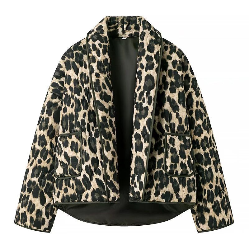 Women’s oversized quilted puffer jacket with leopard pattern and wide shawl collar Fashion Glam