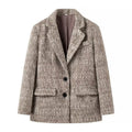Ladies short blazer coat made of wool blend with bouclé structure and flap pockets Fashion Glam