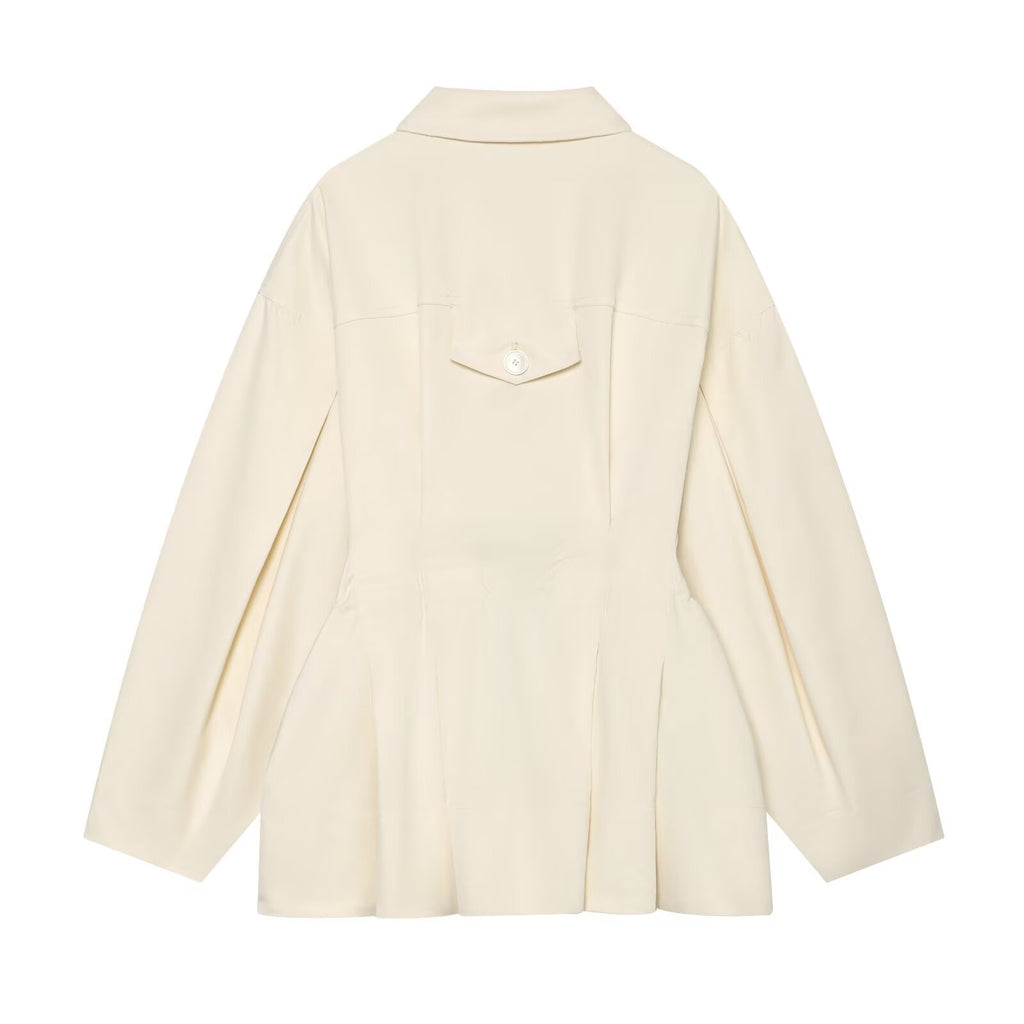 Women's Boxy Short Jacket in Utility Look with Oversized Flap Pockets Fashion Glam