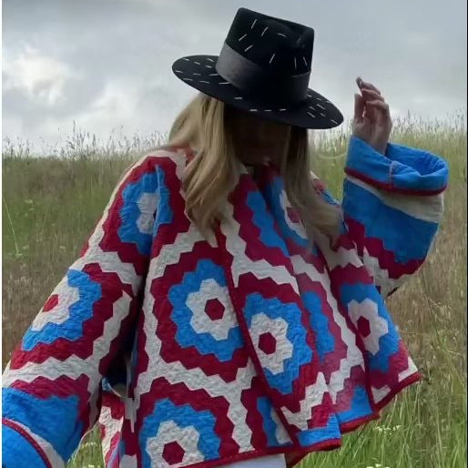 Women's quilted jacket in crochet square look with boxy oversized silhouette Fashion Glam