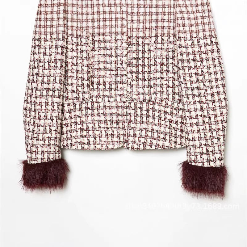 Women's Short Blazer made of Boucle Tweed with Stand-Up Collar and Faux Fur Cuffs Fashion Glam