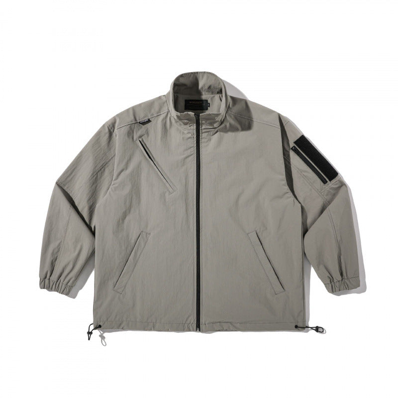 Unisex Lightweight Technical-Utility Jacket with Stand Collar, Zipper Pockets and Drawstring Hem Fashion Glam