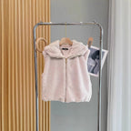 Women’s sleeveless teddy vest with hood and zipper Fashion Glam