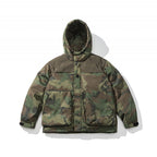 Unisex Boxy-Short-Puffer Jacket in Camouflage-Utility Style with Hood and Concealed Front Placket Fashion Glam
