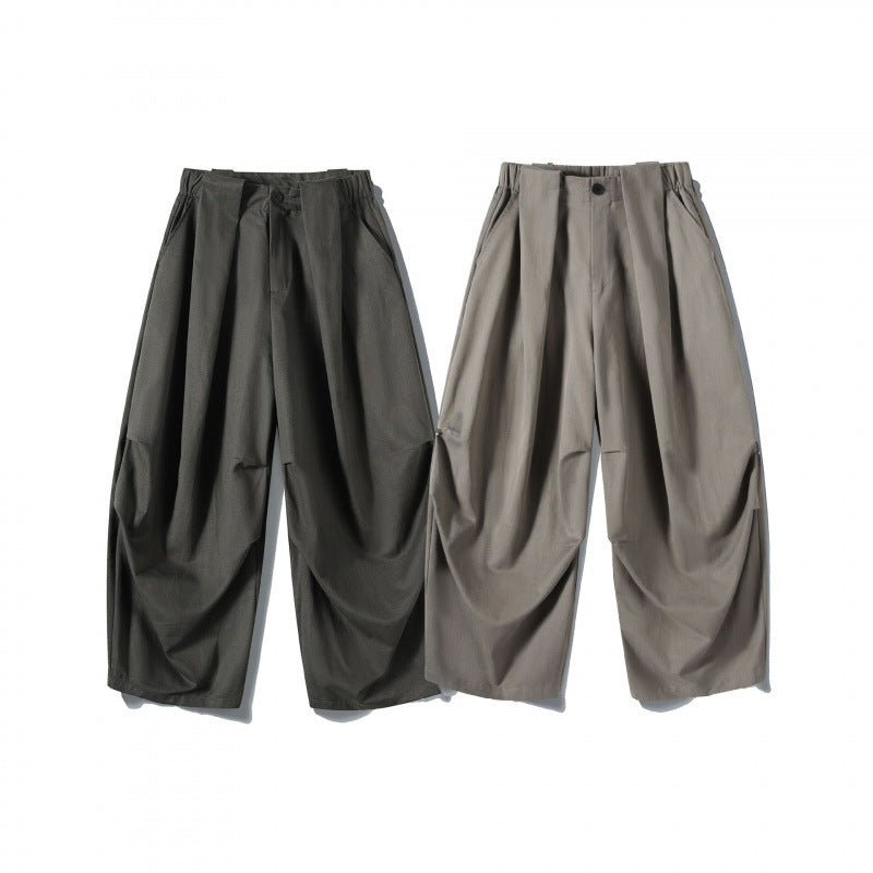 Men's wide-cut pleat-front trousers with cropped leg length Fashion Glam