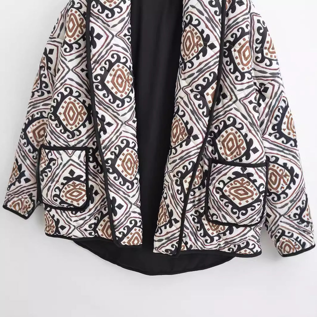 Women's Oversize Quilted Short Jacket in Kimono Style with Ethno Pattern Fashion Glam