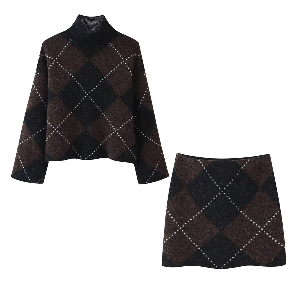 Women's Knit Set made of Turtle Neck Poncho and Mini Skirt with Argyle Pattern Fashion Glam
