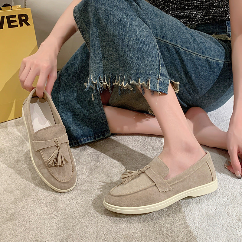 Ladies slippers with tassels made of suede and non-slip rubber sole Fashion Glam