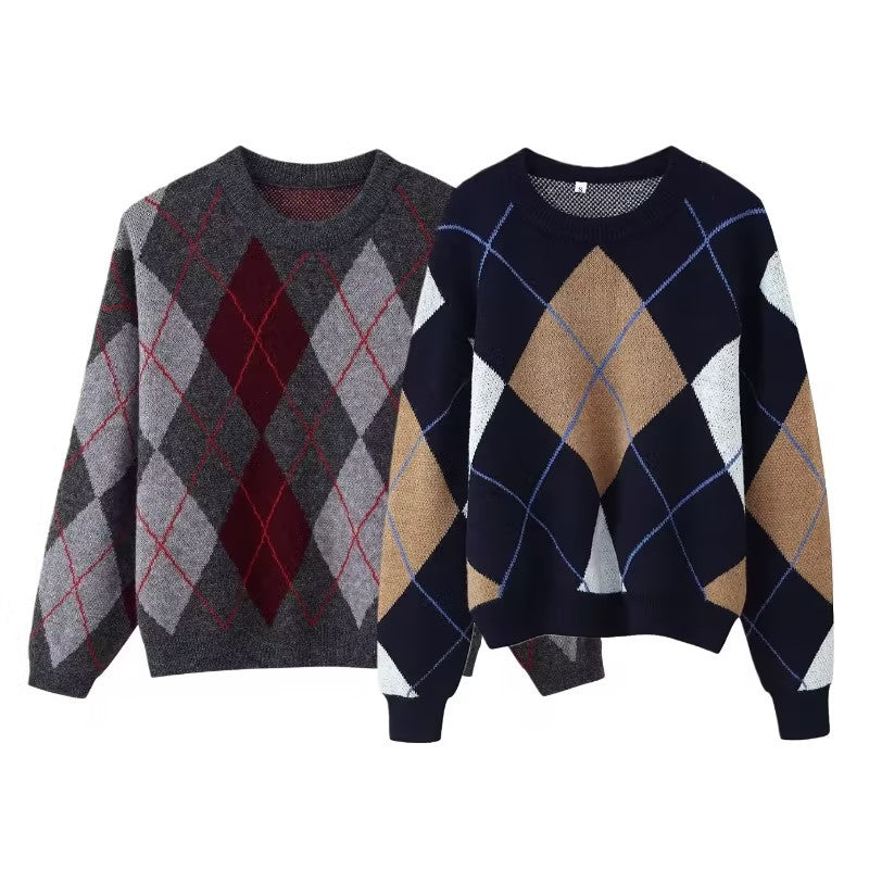 Women's Diamond Argyle Knit Sweater with Round Neck and Slightly Oversized Cut Fashion Glam