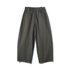 Men's wide-cut pleat-front trousers with cropped leg length Fashion Glam