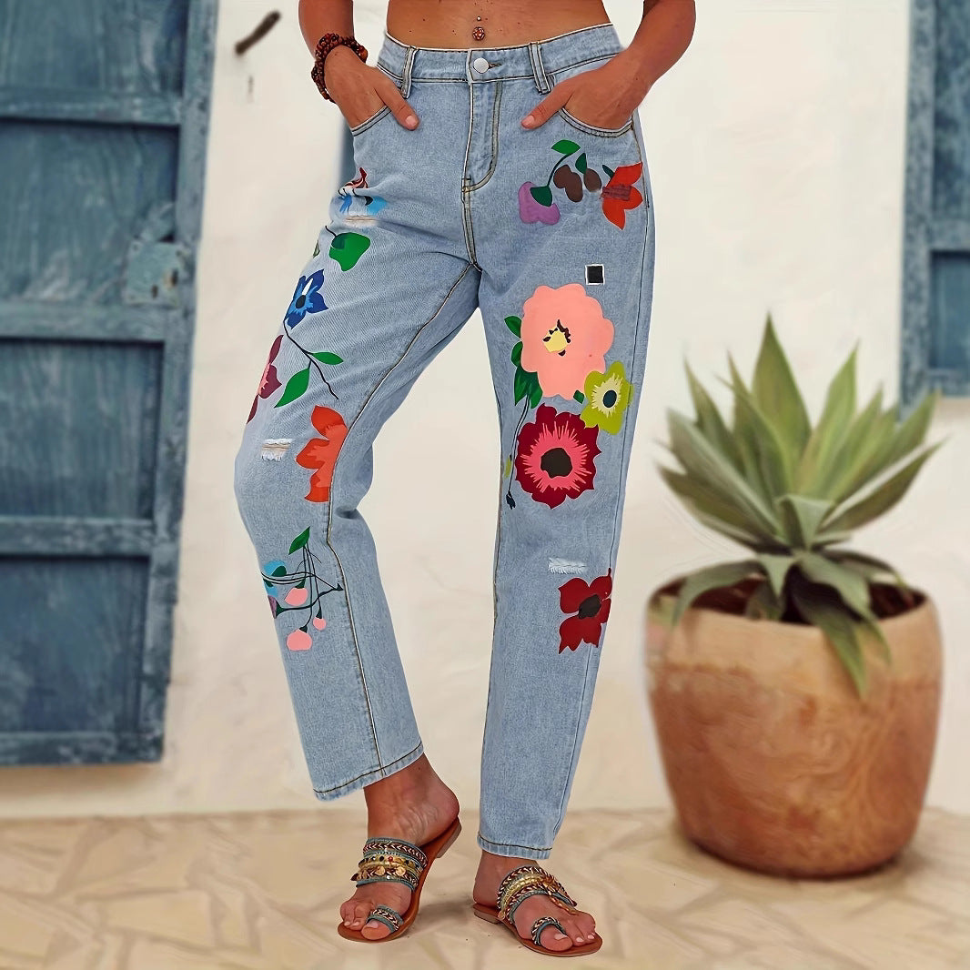 Ladies straight-cut jeans with colorful floral appliqués and light destruction details Fashion Glam