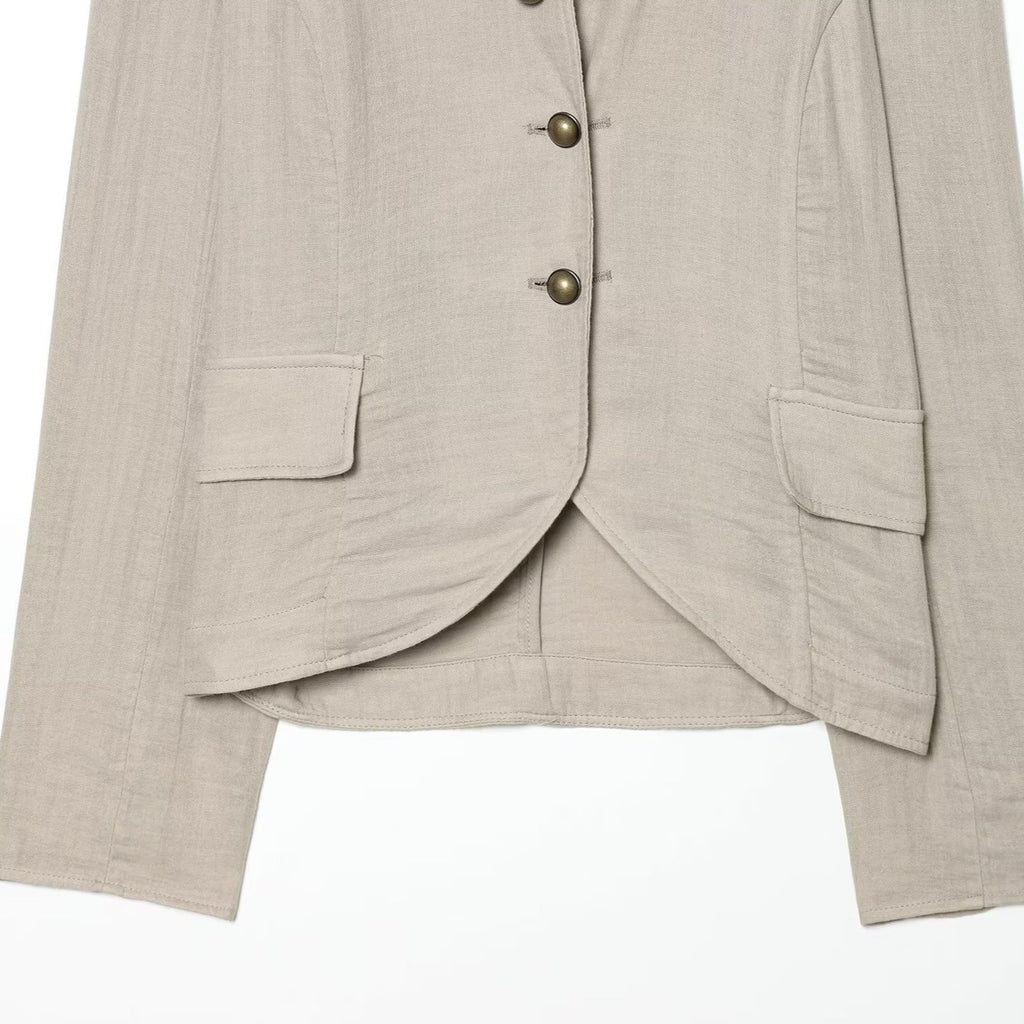 Women's short blazer with Mandarin collar, decorative button placket and curved hem Fashion Glam
