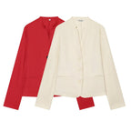 Women’s short blazer with stand collar, tailored silhouette and button closure Fashion Glam