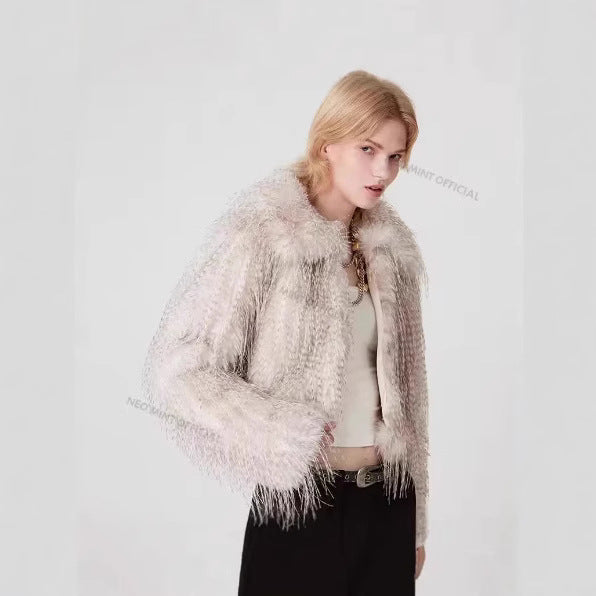Women short-cut faux fur jacket with striped high-pile texture and notched collar Fashion Glam