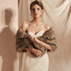 Women’s faux fur shoulder wrap with heart-shaped flap and soft lining Fashion Glam