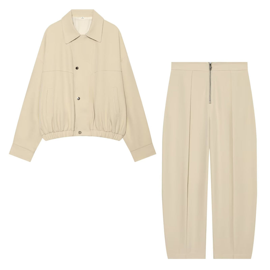 Women wide cropped pants with high waist, pleats and visible front zipper Fashion Glam