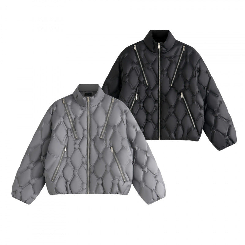 Unisex short cut quilted jacket in boxy cut with diamond quilting and diagonal zip pockets Fashion Glam