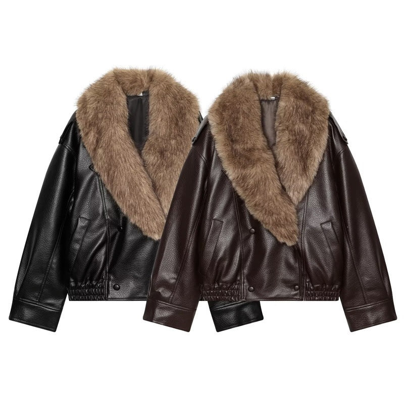 Women’s short-cut leather jacket with full fur collar and elastic hem Fashion Glam