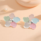 Women's hair clips in playful flower design Fashion Glam