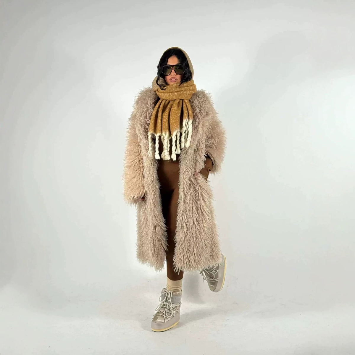 Women's Maxi Long Faux Fur Coat with Long Pile and Oversized Silhouette Fashion Glam