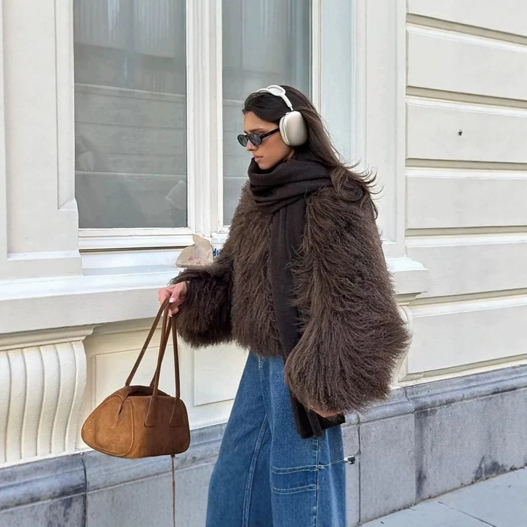 Ladies short bouclé faux fur jacket with voluminous long pile and boxy silhouette Fashion Glam
