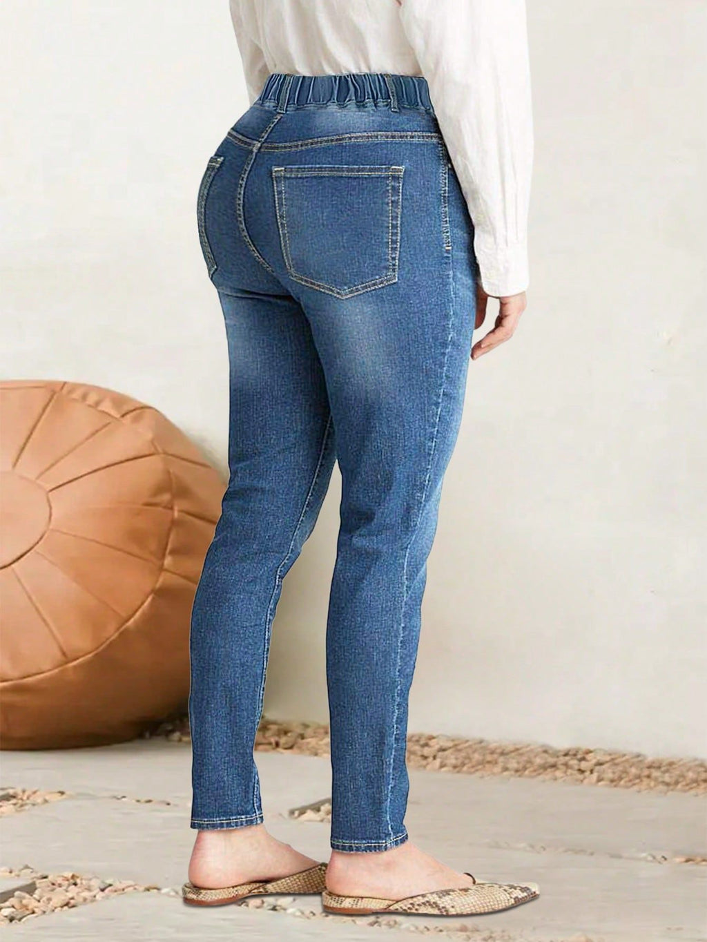 Women high-cut stretch jeggings with elastic comfort waistband and back pockets Fashion Glam