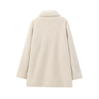 Women's Oversize Teddy Coat made of Faux Fur with Notched Collar and Boxy Silhouette Fashion Glam