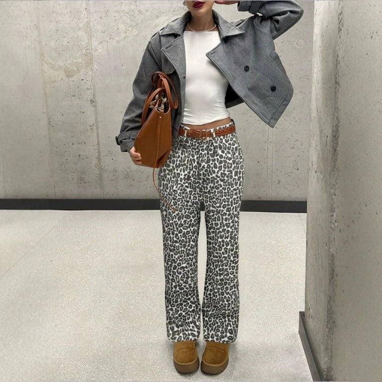 Women High-Waist Leopard-Print Palazzo Pants made of flowing fabric Fashion Glam